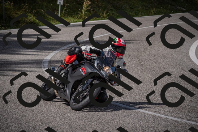 20250907113828-_5003923_am_