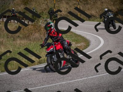 20250907114031-_5003974_am_