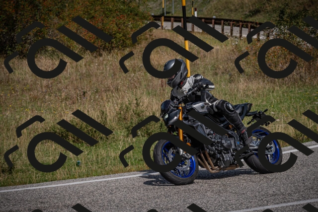 20250907114035-_5003982_am_