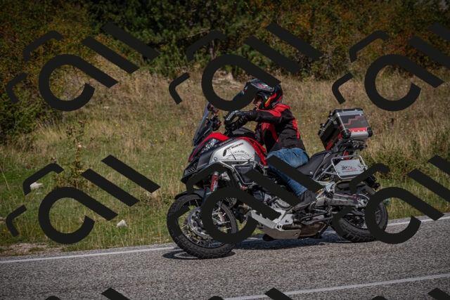 20250907114037-_5003987_am_