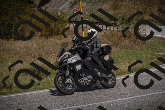 20250907114323-_5004038_am_