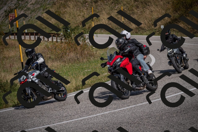 20250907114436-_5004056_am_