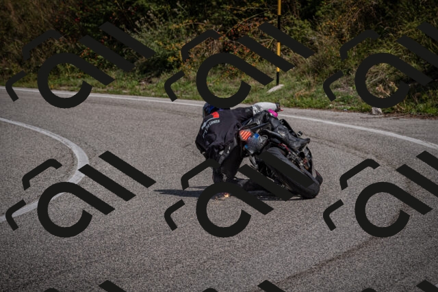 20250907114621-_5004094_am_