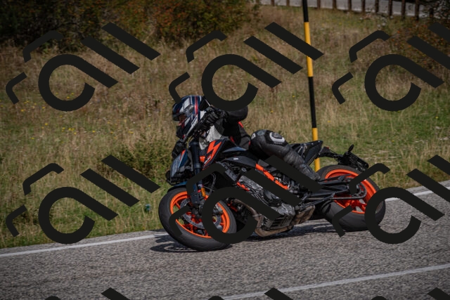 20250907114743-_5004145_am_