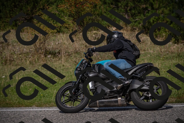 20250907114802-_5004157_am_