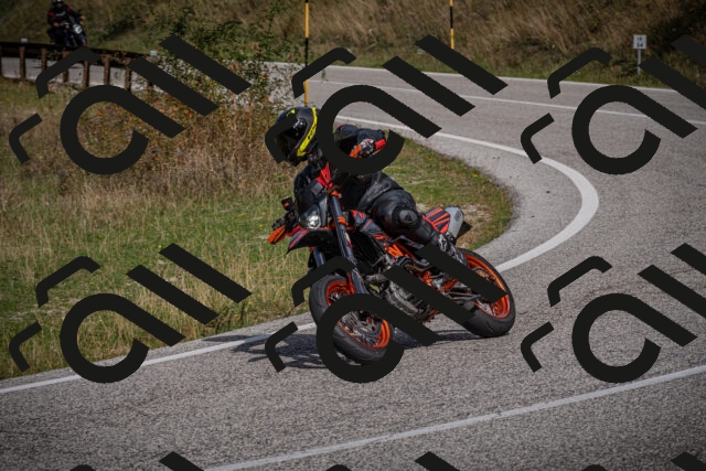 20250907114806-_5004158_am_