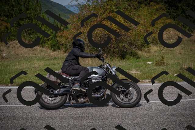 20250907114826-_5004172_am_