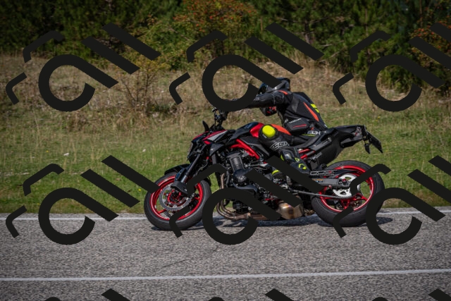 20250907114828-_5004175_am_