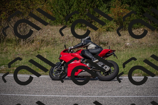 20250907114833-_5004181_am_