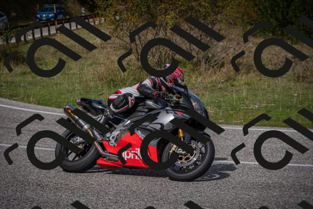 20250907114930-_5004193_am_