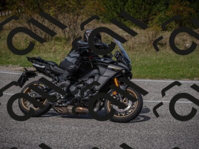 20250907114940-_5004199_am_