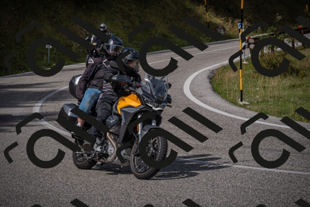 20250907115044-_5004233_am_