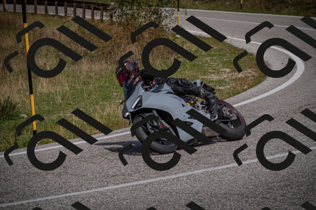 20250907115121-_5004252_am_