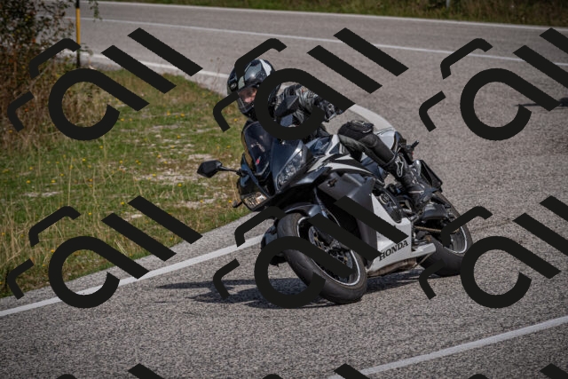 20250907115130-_5004257_am_