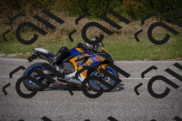 20250907115202-_5004278_am_