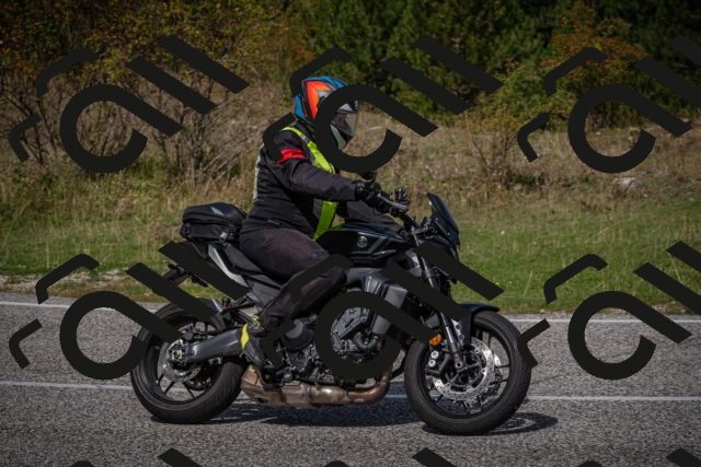 20250907115312-_5004288_am_