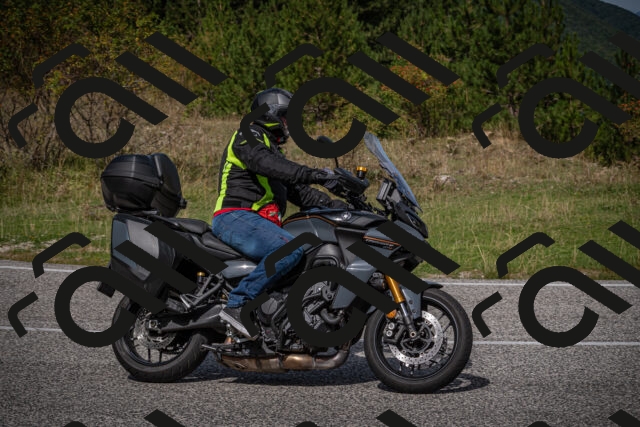 20250907115313-_5004290_am_