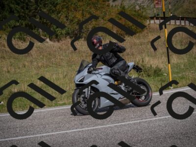 20250907115342-_5004312_am_