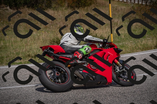 20250907115459-_5004331_am_