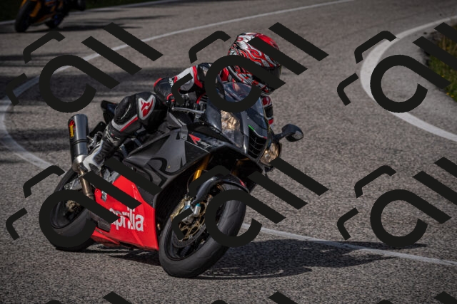 20250907115507-_5004335_am_