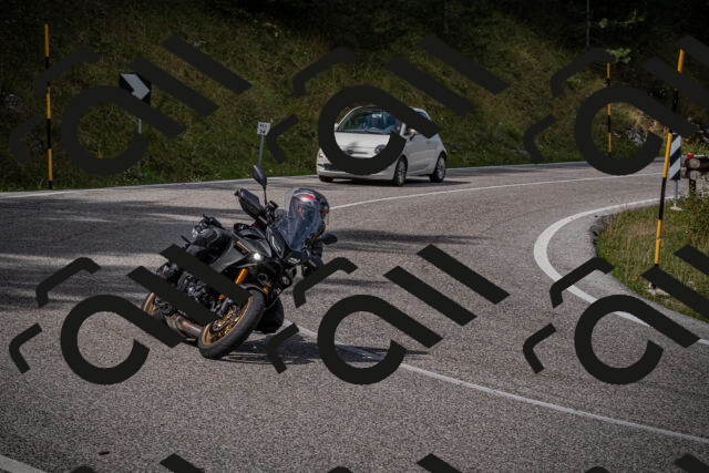 20250907115627-_5004366_am_