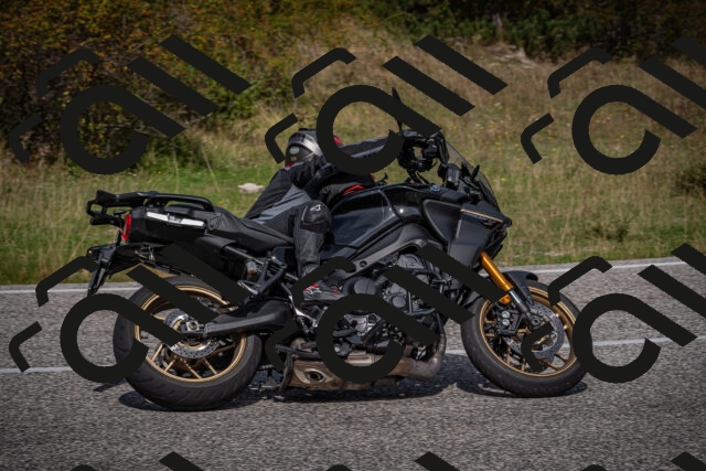 20250907115628-_5004369_am_