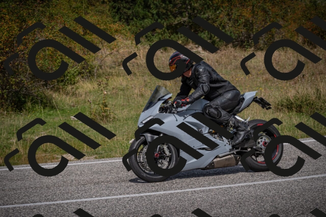 20250907115818-_5004390_am_