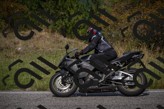 20250907115845-_5004405_am_