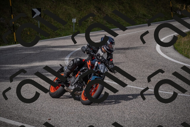 20250907115855-_5004416_am_