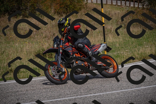 20250907115936-_5004427_am_