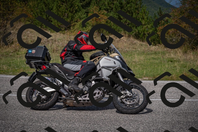 20250907120014-_5004439_am_