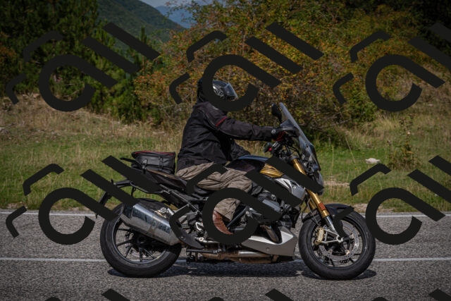 20250907120023-_5004447_am_