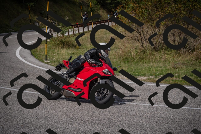 20250907120027-_5004448_am_