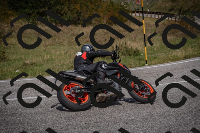 20250907120035-_5004463_am_