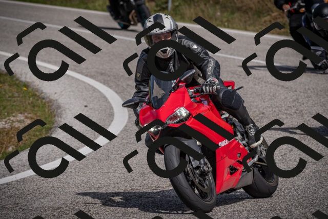 20250907120123-_5004472_am_