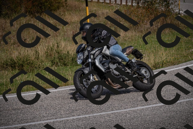 20250907120124-_5004475_am_