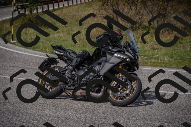 20250907120203-_5004484_am_