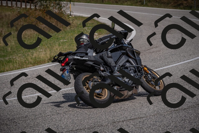 20250907120204-_5004485_am_