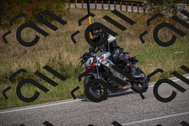 20250907120214-_5004488_am_