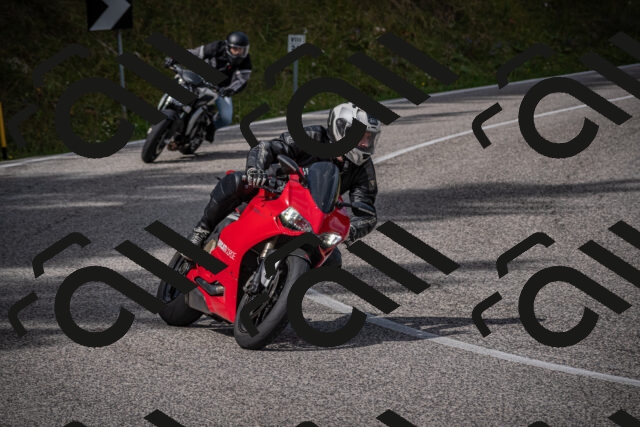 20250907120225-_5004491_am_