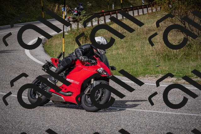 20250907120225-_5004492_am_