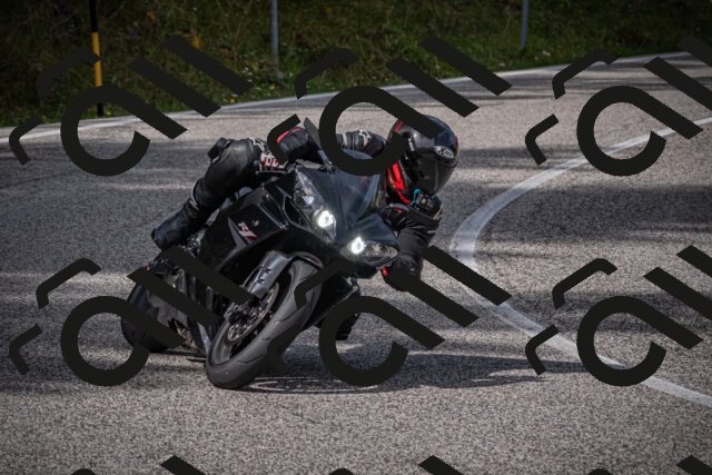 20250907120235-_5004498_am_