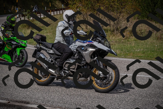 20250907120305-_5004513_am_