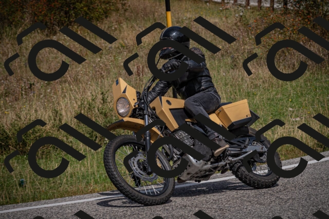 20250907120341-_5004534_am_