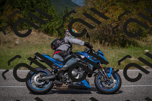 20250907120354-_5004547_am_