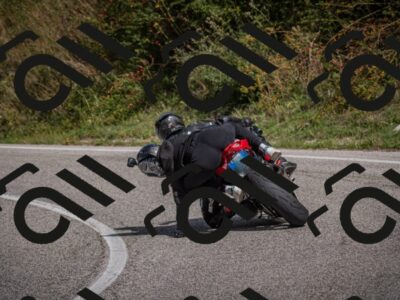 20250907120400-_5004556_am_