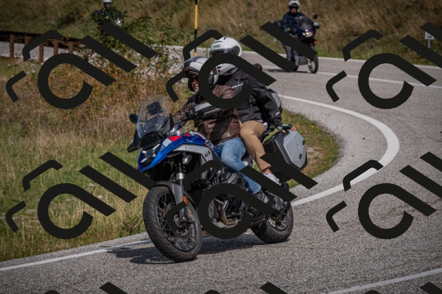 20250907120543-_5004592_am_