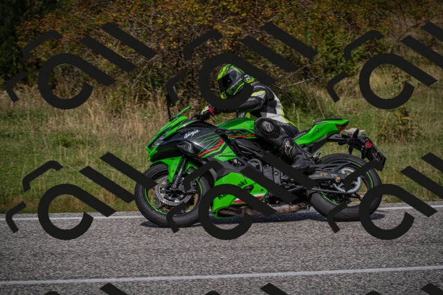 20250907120759-_5004646_am_