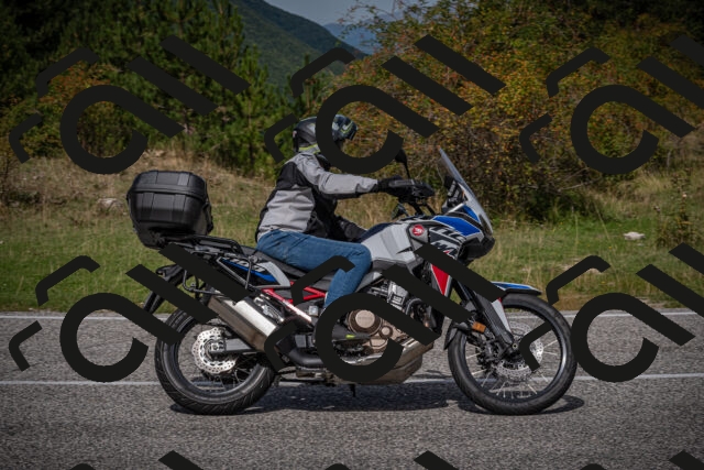 20250907120812-_5004650_am_