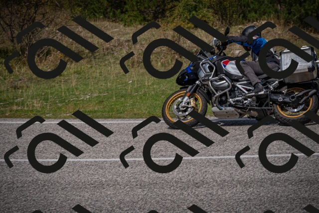 20250907120829-_5004655_am_